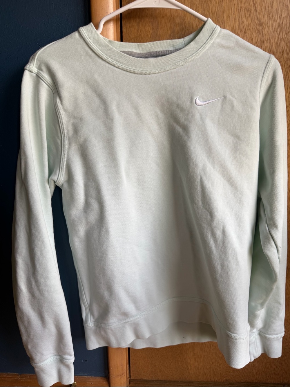 Nike Womens S Light Mint Crewneck Sweatshirt